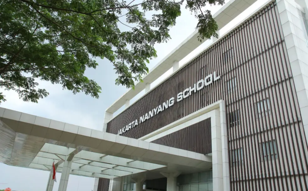 DPR Kecam Teror Bom di Sekolah Internasional, Dorong Langkah Hukum
