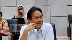 Menteri Kesehatan (Menkes) Budi Gunadi Sadikin dalam rapat kerja (raker) bersama Komisi IX DPR RI di Kompleks Parlemen, Senayan, Jakarta, Kamis, 13/11/2025 | YouTube TVR Parlemen