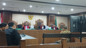 Bekas Sekretaris MA Nurhadi jalani sidang dakwaan di Pengadilan Tipikor Jakarta, Selasa, 18/11/2025 | Syahrul Baihaqi/Forum Keadilan