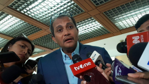 Wakil Menteri Hukum (Wamenkum) Edward Omar Sharif Hiariej atau Eddy Hiariej di Kompleks Parlemen, Senayan, Jakarta, Senin, 24/11/2025 | Novia Suhari/Forum Keadilan