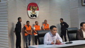 KPK Gelar Konferensi Pers Kasus Gubernur Riau Abdul Wahid di Gedung KPK, Jakarta Selatan, Rabu, 5/11/2025 | Muhammad Reza/Forum Keadilan