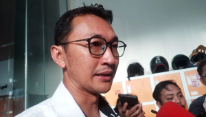 Juru Bicara KPK Budi Prasetyo di Gedung KPK, Jakarta, Senin, 17/11/2025 | Muhammad Reza/Forum Keadilan