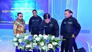 Kepala Staf Angkatan Laut (KSAL) Laksamana Muhammad Ali dalam Peresmian Sistem Pusat Komando dan Pengendalian (Sispuskodal) Kapal Selam di Surabaya, Kamis, 4/12/2025 | Dok. Dispenal