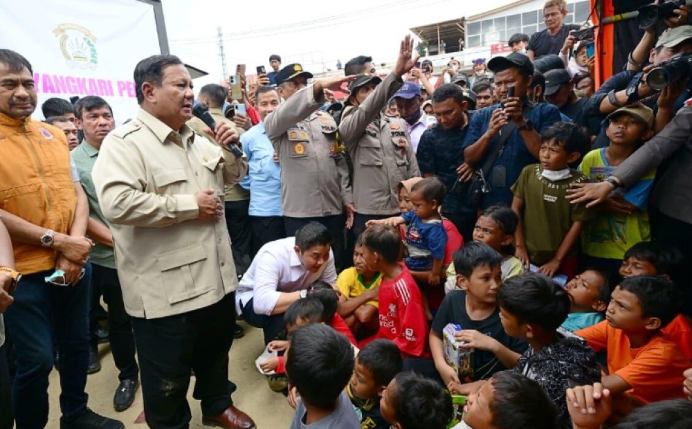 Prabowo Minta Warga Terdampak Banjir-Longsor Sabar: Kami Tidak Punya Tongkat Nabi Musa