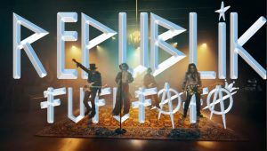 Tangkapan Layar Video Klip Lagu Slank - Republik Fufufafa | YouTube Musik Slank