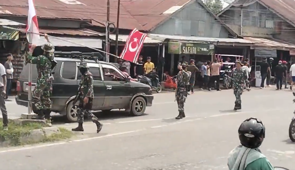 Simbol Separatis di Tengah Bencana: Ujian Kewibawaan Negara dan Kedewasaan Perdamaian Aceh