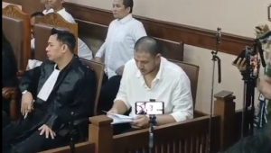 Mantan artis Muhammad Amar Akbar alias Ammar Zoni saat sidang di PN Jakpus, Kamis, 18/12/2025 | Syahrul Baihaqi/Forum Keadilan