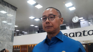 Wakil Ketua Umum PAN Eddy Soeparno, di Kompleks Parlemen, Senayan, Jakarta, Selasa, 9/12/2025 | Novia Suhari/Forum Keadilan