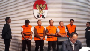 Konferensi pers penetapan tersangka Bupati Lampung Tengah oleh KPK, Jakarta, Kamis, 11/12/2025 | Muhammad Reza/Forum Keadilan