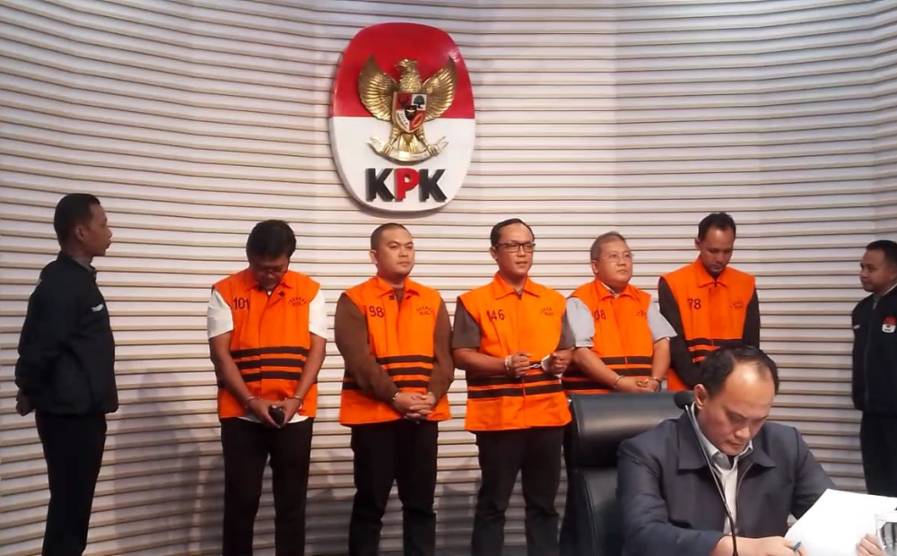 KPK Tetapkan Bupati Lampung Tengah Ardito Wijaya Tersangka Suap Rp5,75 Miliar