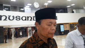 Wakil Ketua MPR RI Hidayat Nur Wahid, di Kompleks Parlemen, Senayan, Jakarta, Rabu, 17/12/2025 | Novia Suhari/Forum Keadilan