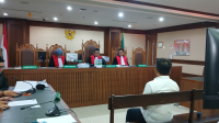 Dirut PT Inhutani V Dicky Yuana Rady saat menjalani sidang dakwaan di Pengadilan Tipikor Jakarta, Senin, 22/12/2025 | Syahrul Baihaqi/Forum Keadilan