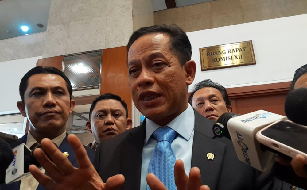 Ramai Desak Reshuffle Raja Juli dan Bahlil, Menteri LH: Jangan Saling Menyalahkan