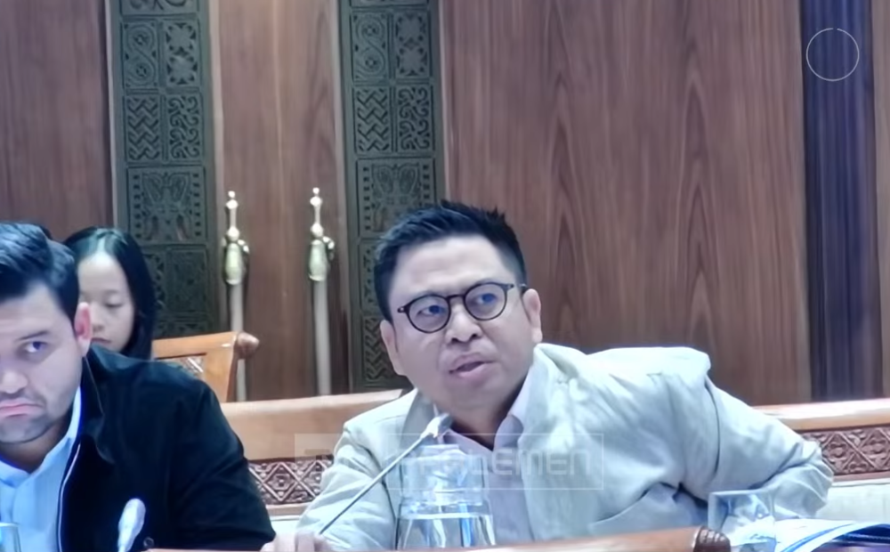 Anggota DPR Sindir Soal Donasi Rp10 M untuk Korban Banjir: Seolah-olah Paling Bekerja di Aceh