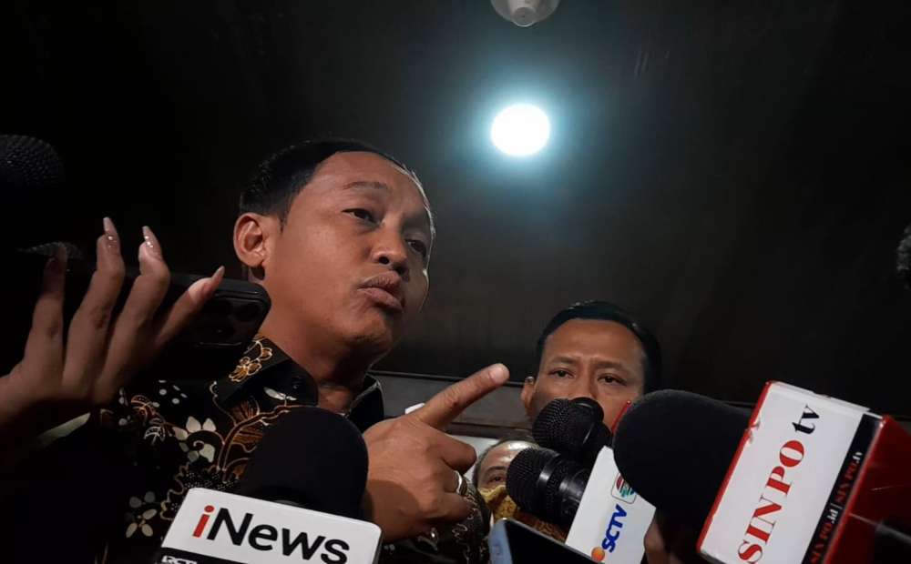 Menhut Ungkap 12 Perusahaan Terindikasi Kontribusi Banjir dan 20 PBPH Bakal Dicabut