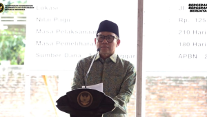 Menteri Koordinator Bidang Pemberdayaan Masyarakat (Menko PM) Muhaimin Iskandar atau Cak Imin menghadiri groundbreaking pembangunan kembali Pondok Pesantren (Ponpes) Al-Khoziny di Desa Siwalanpanji, Kecamatan Buduran, Sidoarjo, Jawa Timur, Kamis, 11/12/2025 | YouTube Kemenko Pemberdayaan Masyarakat