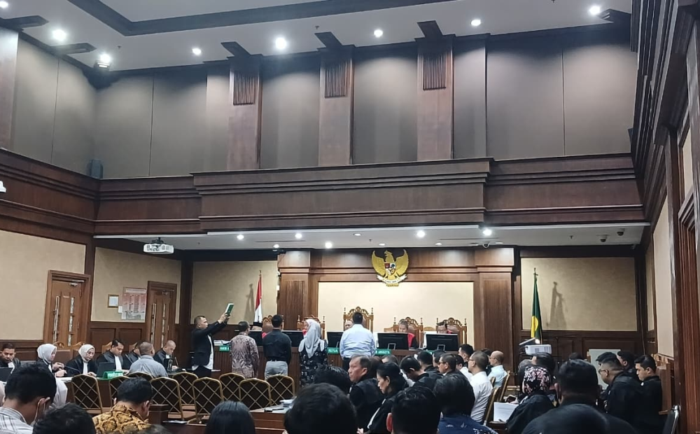 Keterbatasan Armada, Saksi Ungkap Alasan Pertamina Pakai Kapal Milik Anak Riza Chalid