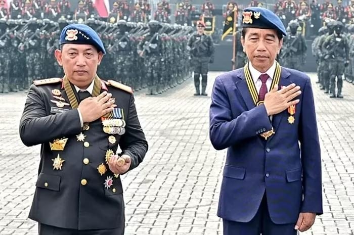 Negeri dalam Bayang Londo Ireng: Jokowi, Listyo, dan Luka Reformasi