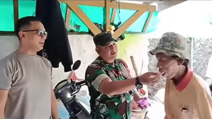 Tuding Penjual Es Kue Gunakan Bahan Spons, Anggota TNI-Polri Minta Maaf