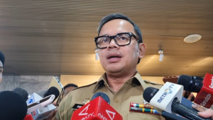 Wamendagri Bima Arya, di Kompleks Parlemen, Senayan, Jakarta, Senin, 19/1/2026 | Novia Suhari/Forum Keadilan