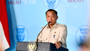 Menteri Sekretaris Negara Prasetyo Hadi menyampaikan keterangannya di Hambalang, Kabupaten Bogor, pada Selasa, 6 Januari 2025. | Dok BPMI Setpres/Rusman