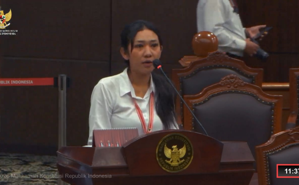 Anak Jurnalis Tribrata yang Diduga Tewas di Tangan Tentara Bersaksi di Sidang UU TNI di MK