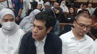 Anak Mohammad Riza Chalid, Muhammad Kerry Adrianto Riza, di Pengadilan Tipikor Jakarta, Jumat, 27/2/2026, dini hari | Syahrul Baihaqi/Forum Keadilan