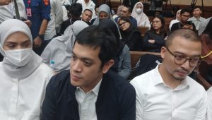 Anak Mohammad Riza Chalid, Muhammad Kerry Adrianto Riza, di Pengadilan Tipikor Jakarta, Jumat, 27/2/2026, dini hari | Syahrul Baihaqi/Forum Keadilan