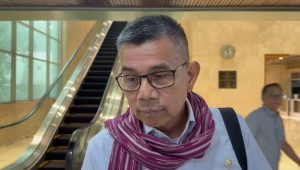 Anggota Komisi III DPR RI Fraksi Demokrat Hinca Pandjaitan, di Kompleks Parlemen, Senayan, Jakarta, Senin, 23/2/2026 | Novia Suhari/Forum Keadilan