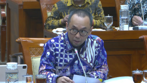 Kepala Pusat Pelaporan dan Analisis Transaksi Keuangan (PPATK) Ivan Yustiavandana dalam rapat kerja bersama dengan Komisi III DPR RI di Kompleks Parlemen, Senayan, Jakarta, Selasa, 3/2/2026 | YouTube TVR Parlemen