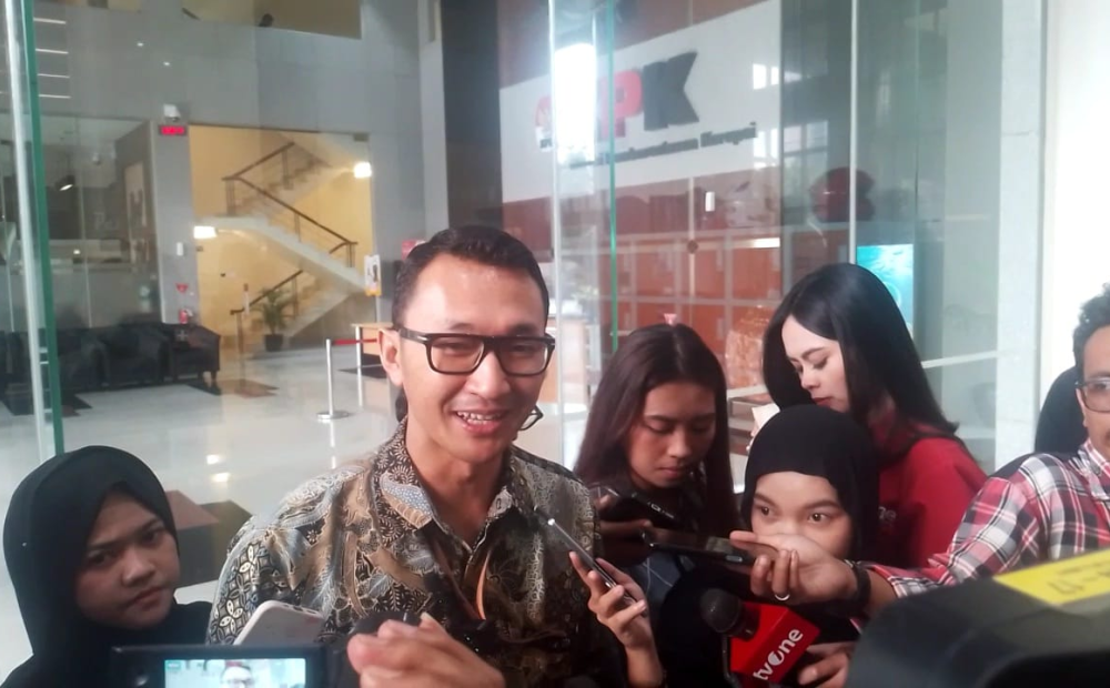 KPK Amankan Ketua dan Wakil Ketua di OTT PN Depok