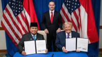 Presiden Amerika Serikat Donald Trump dan Presiden Republik Indonesia Prabowo Subianto menandatangani perjanjian dagang di Washington DC, Kamis, pada 19 Februari 2026. | Instagram @sekretariat.kabinet