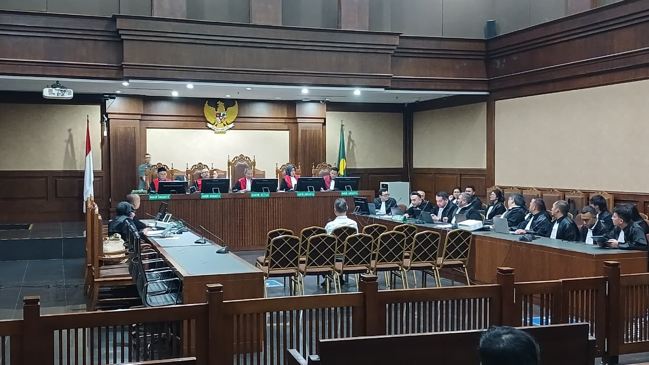 Jaksa Minta Hakim Tetapkan Tangan Kanan Riza Chalid Beri Keterangan Palsu di Sidang Pertamina