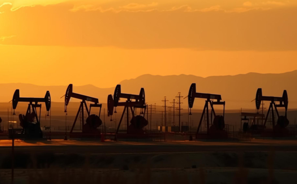 Harga Minyak Dunia Tembus US$100 per Barel