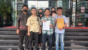 Koalisi Mahasiswa dan Pemuda Nusantara Anti Korupsi di Gedung KPK, Jakarta, Senin, 13/4/2026 | Ist