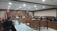 Eks Sekretaris Mahkamah Agung Nurhadi saat mendengarkan pembacaan vonis di Pengadilan Tipikor Jakarta, Rabu, 1/4/2026 | Syahrul Baihaqi/Forum Keadilan