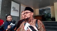 Pelapor kasus dugaan penistaan agama terhadap komika Pandji Pragiwaksono, Novel Bamukmin, di Polda Metro Jaya Jakarta, Kamis, 9/4/2026 | Muhammad Reza/Forum Keadilan