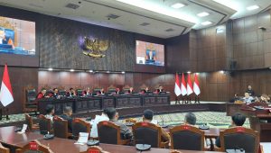 Mahkamah Konstitusi (MK) saat menggelar sidang Putusan, Kamis, 16/4/2026 | Syahrul Baihaqi/Forum Keadilan