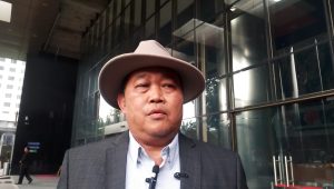 Koordinator Masyarakat Antikorupsi Indonesia (MAKI), Boyamin Saiman di Gedung KPK, Jakarta, Senin, 20/4/2026 | Muhammad Reza/Forum Keadilan