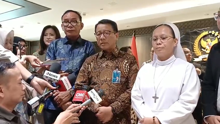 Suster Natalia Tersenyum Usai BNI Pastikan Pengembalian Dana Rp28 Miliar Besok