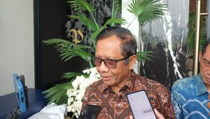 Mahfud MD saat ditemui di kawasan Senayan, Selasa, 21/4/2026 | Syahrul Baihaqi/Forum Keadilan