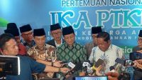 Wakil Ketua Umum Partai Golkar Idrus Marham (kanan) dan Menteri Agama (Menag) Nasaruddin Umar (tengah) usai acara acara pembentukan forum dan pengukuhan pengurus FKN IKA PTKIN di Jakarta, Jumat, 24/4/2026 | Ist