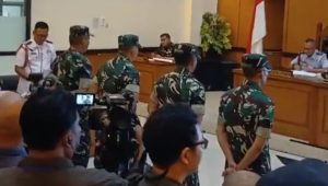 Empat anggota Badan Intelijen Strategis (BAIS) TNI yang menjadi pelaku dalam kasus penyiraman air keras terhadap Wakil Koordinator KontraS Andrie Yunus disidang di Pengadilan Militer, Rabu, 29/4/2026 | Syahrul Baihaqi/Forum Keadilan
