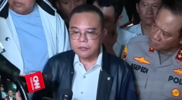 Dasco Tinjau Lokasi Tabrakan Kereta di Bekasi Timur