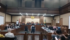 Ahli BPKP Dedy Nurmawan Susilo saat dihadirkan sebagai ahli di sidang Chromebook di Pengadilan Tipikor Jakarta, Senin, 13/4/2026 | Syahrul Baihaqi/Forum Keadilan