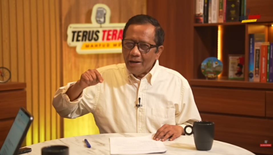 Mahfud MD Sebut Pernyataan Saiful Mujani Bukan Kategori Makar