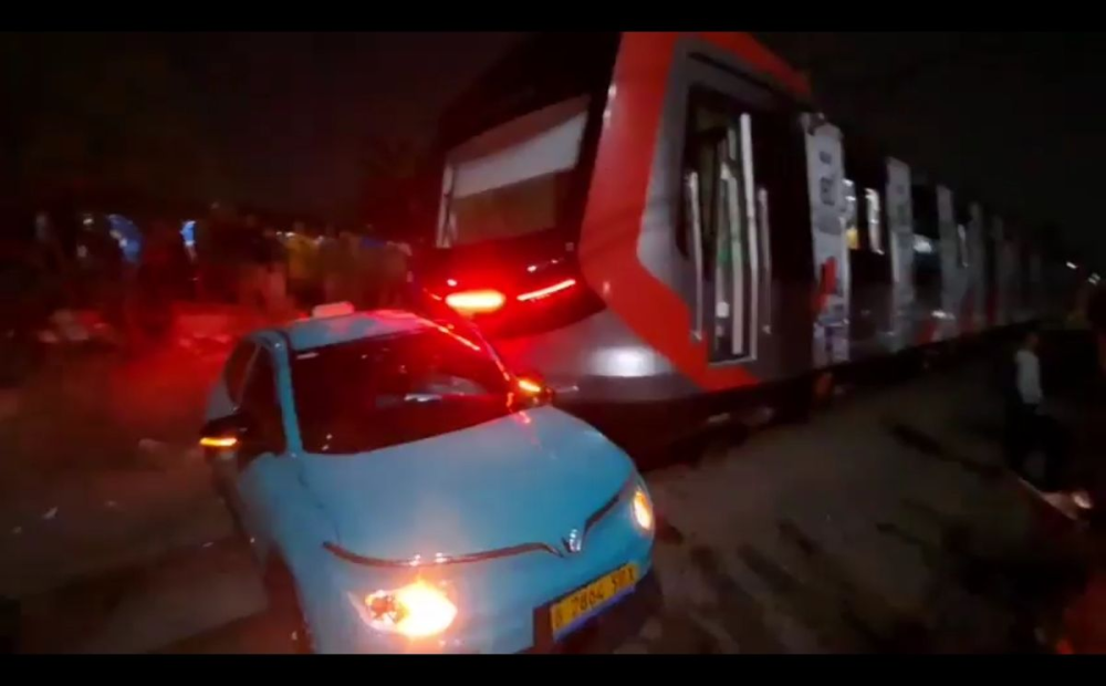 Kemenhub akan Evaluasi Taksi Green SM Buntut Dugaan Penyebab Awal Insiden Tabrakan Kereta di Bekasi