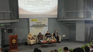 Rhenald Kasali (kedua dari kanan) dalam diskusi yang diselenggarakan Lembaga Pengkajian Hukum Acara dan Sistem Peradilan UI di Kampus UI, Depok, Selasa, 26/5/2025 | Syahrul Baihaqi/Forum Keadilan