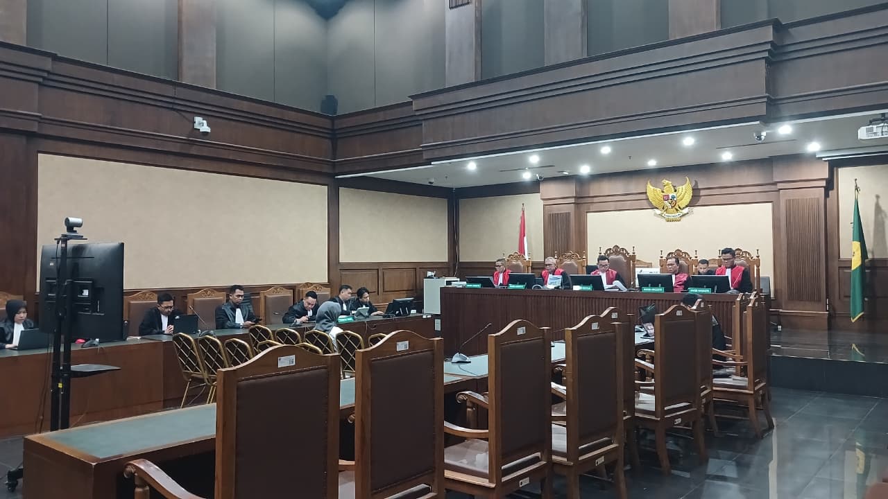 Hakim Sebut 2 Eks Anak Buah Nadiem Rugikan Keuangan Negara Rp672 Miliar di Kasus Chromebook