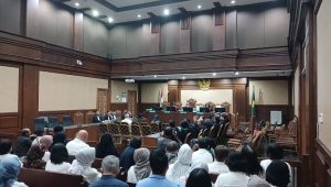 Sidang pembacaan vonis dua Terdakwa eks Direktur Gas Pertamina Hari Karyuliarto dan Yenni Andayani di Pengadilan Tipikor Jakarta, Senin, 4/5/2026 | Syahrul Baihaqi/Forum Keadilan